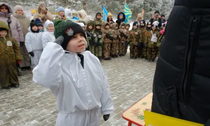 Полоса препятствий, викторина, оказание первой помощи: в Нижнекамске прошел финал «Зарницы»