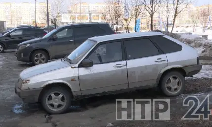 Нижнекамцам напомнили о суммах штрафов за парковку на газонах - телеканал НТР 24