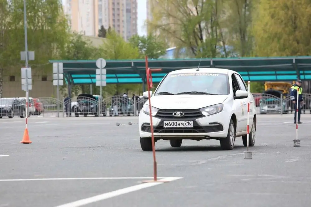 В Казани определили победителей республиканского конкурса по автомногоборью