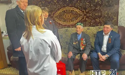 В Нижнекамске поздравили ветеранов ВОВ с Праздником Весны и Труда - телеканал НТР 24
